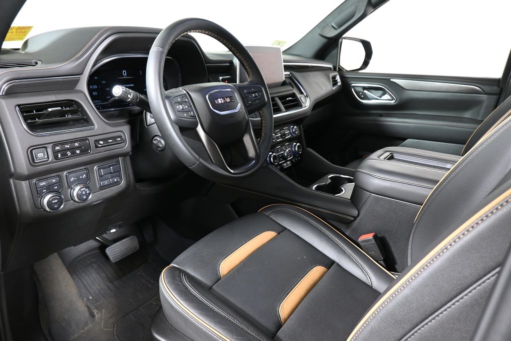 2024 GMC Yukon AT4 3