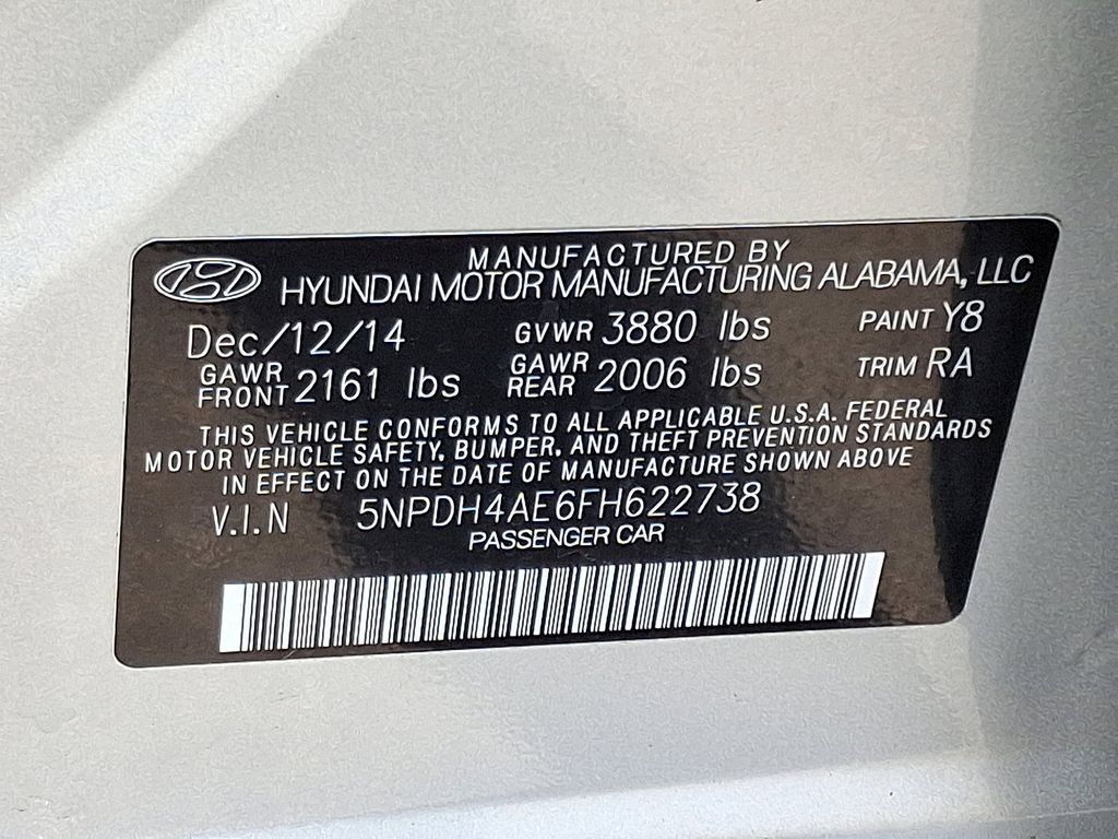 Thumbnail: 2015 Hyundai Elantra - 25