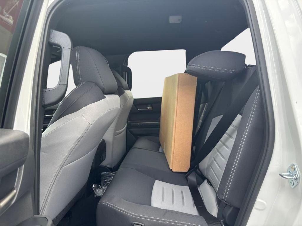 2025 Toyota Tacoma TRD Sport - Photo 23