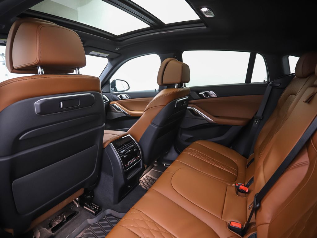 Thumbnail: 2026 BMW X6 - 21