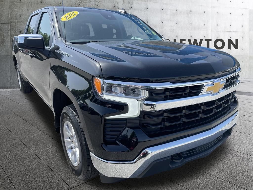 Black 2022 Chevrolet Silverado 1500 Pickup Truck Four-Wheel Drive 8-Speed Automatic