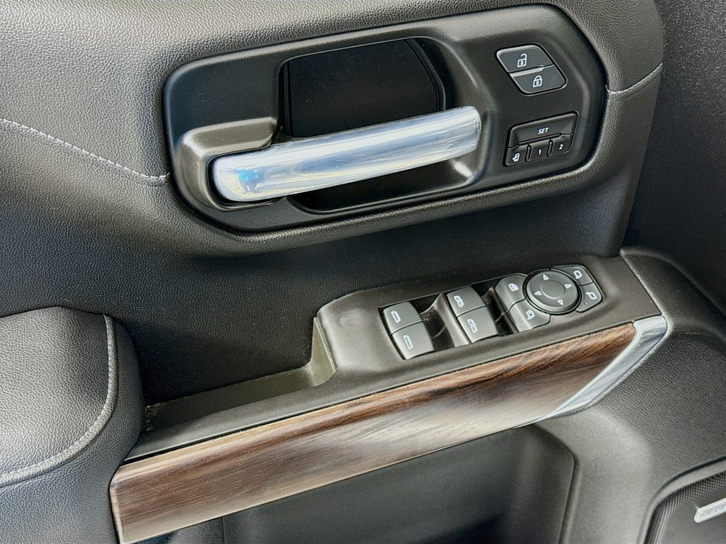 Thumbnail: 2021 GMC Sierra 1500 - 18