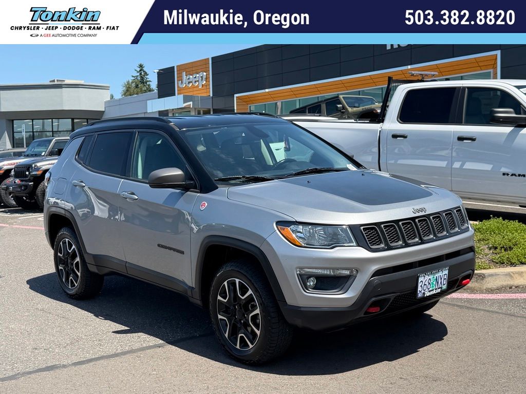 Billet Silver Metallic Clearcoat 2020 Jeep Compass SUV / Crossover Four-Wheel Drive 9-Speed Automatic