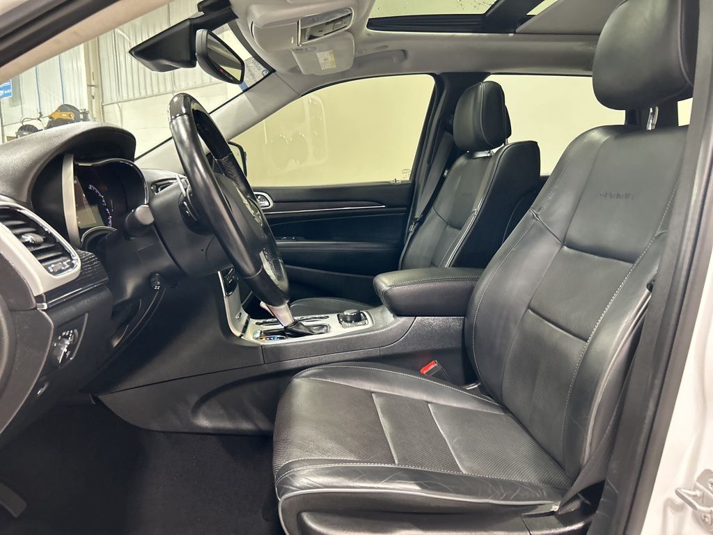 used 2020 Jeep Grand Cherokee car, priced at $25,928