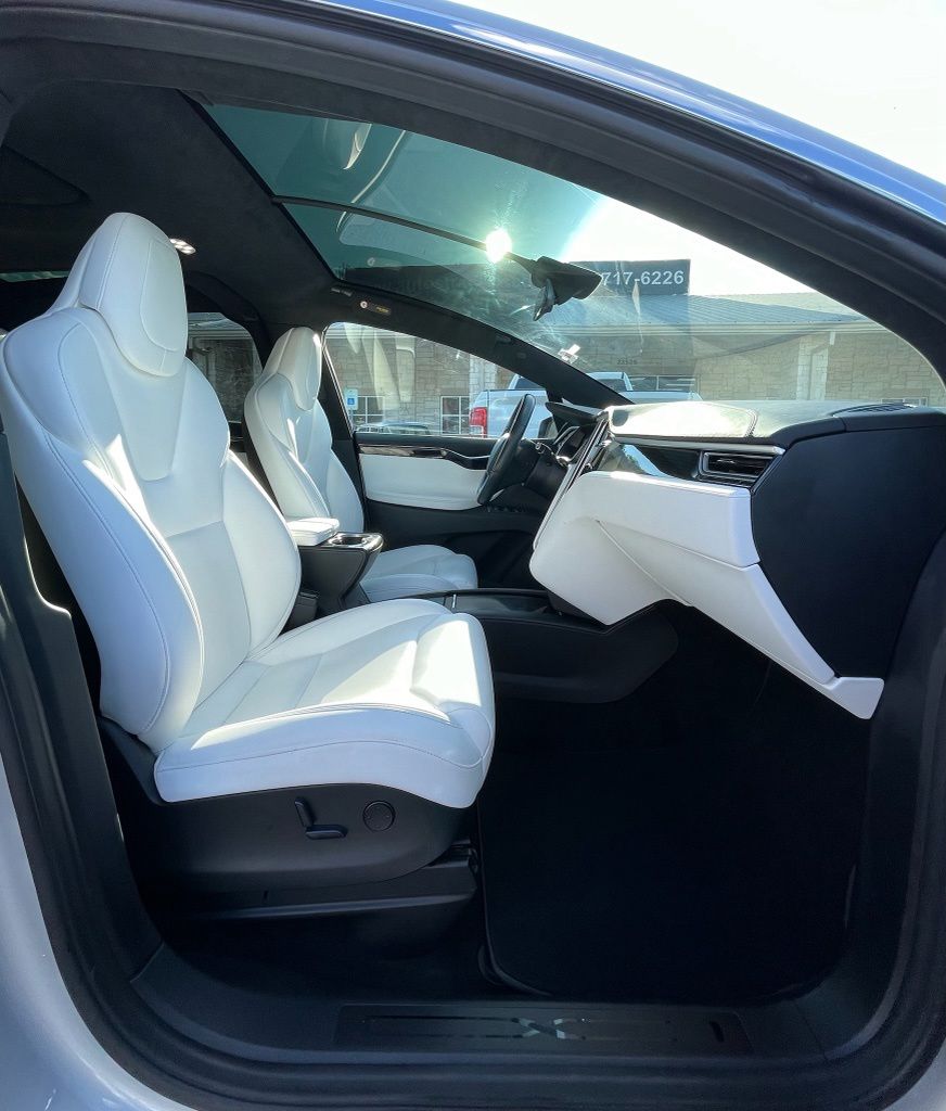 2017 Tesla Model X  Silver at Autostrade