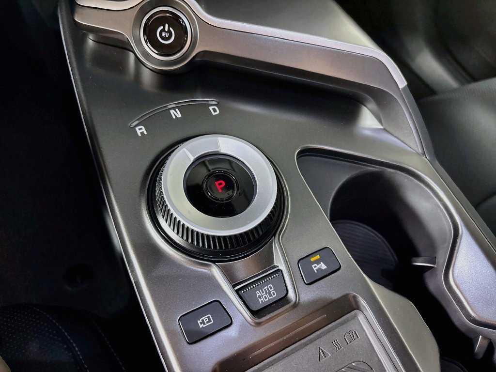 2024 Kia EV6 Wind