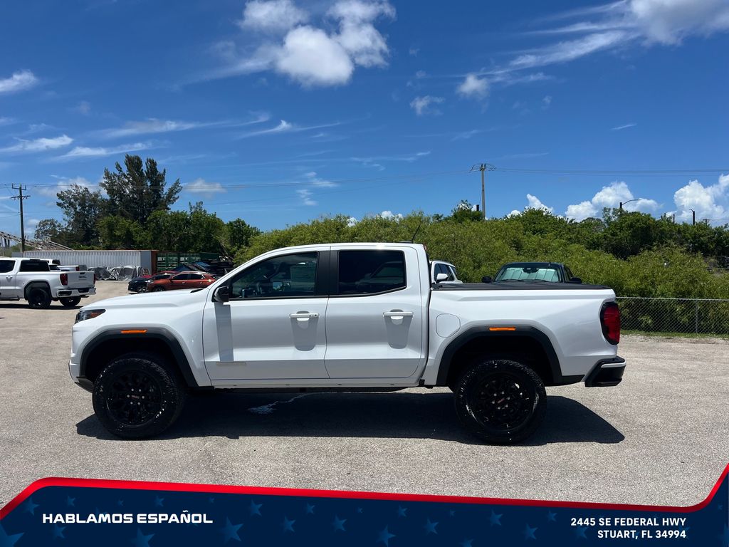 View vehicle photo 4