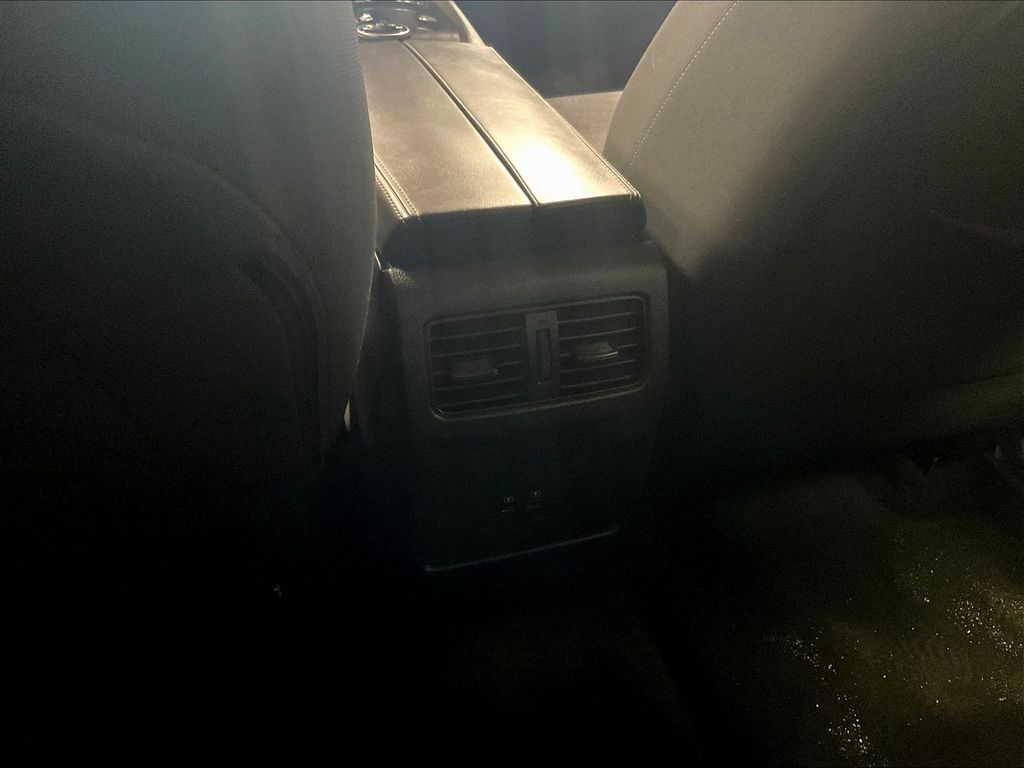 2023 Nissan Rogue — photo 27