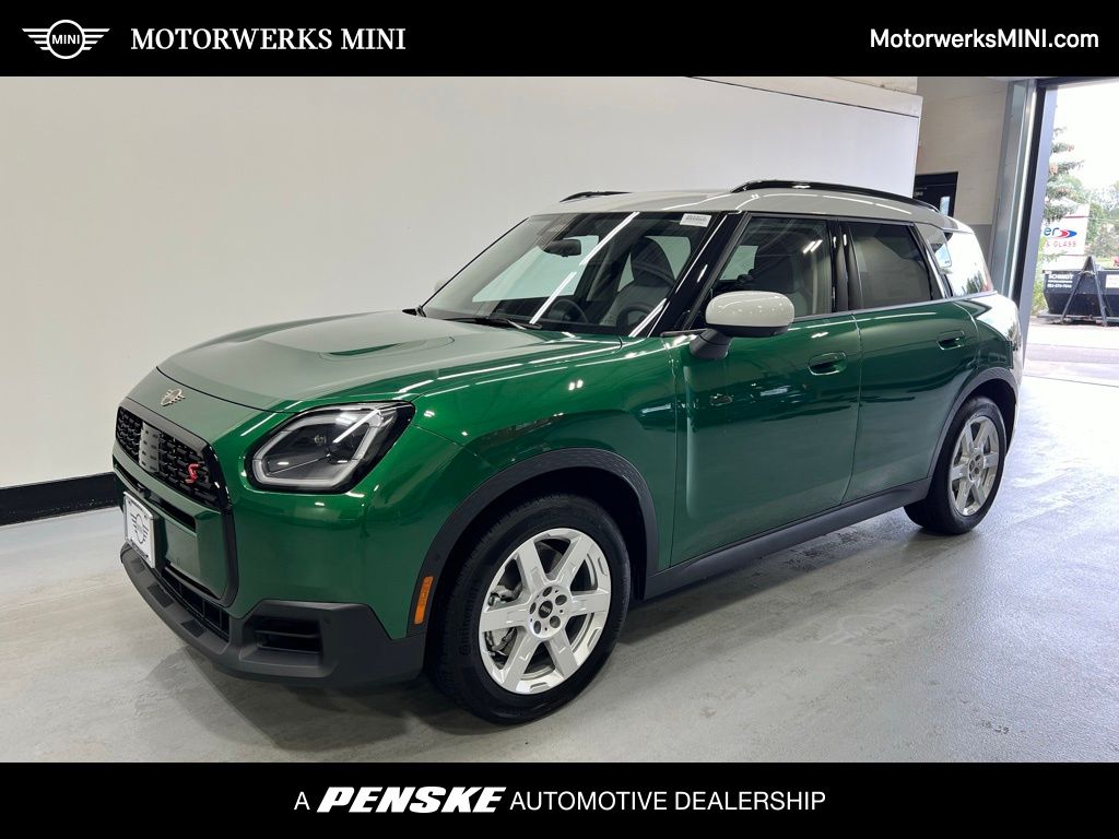 2025 MINI Cooper Countryman Base -
                Golden Valley, MN