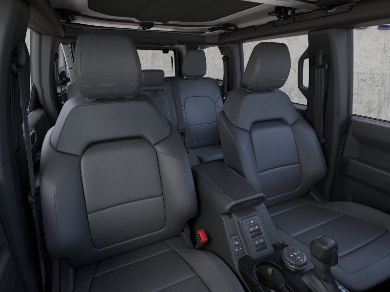 2026 Avalanche Gray Ford Bronco Outer Banks 4X4 SUV