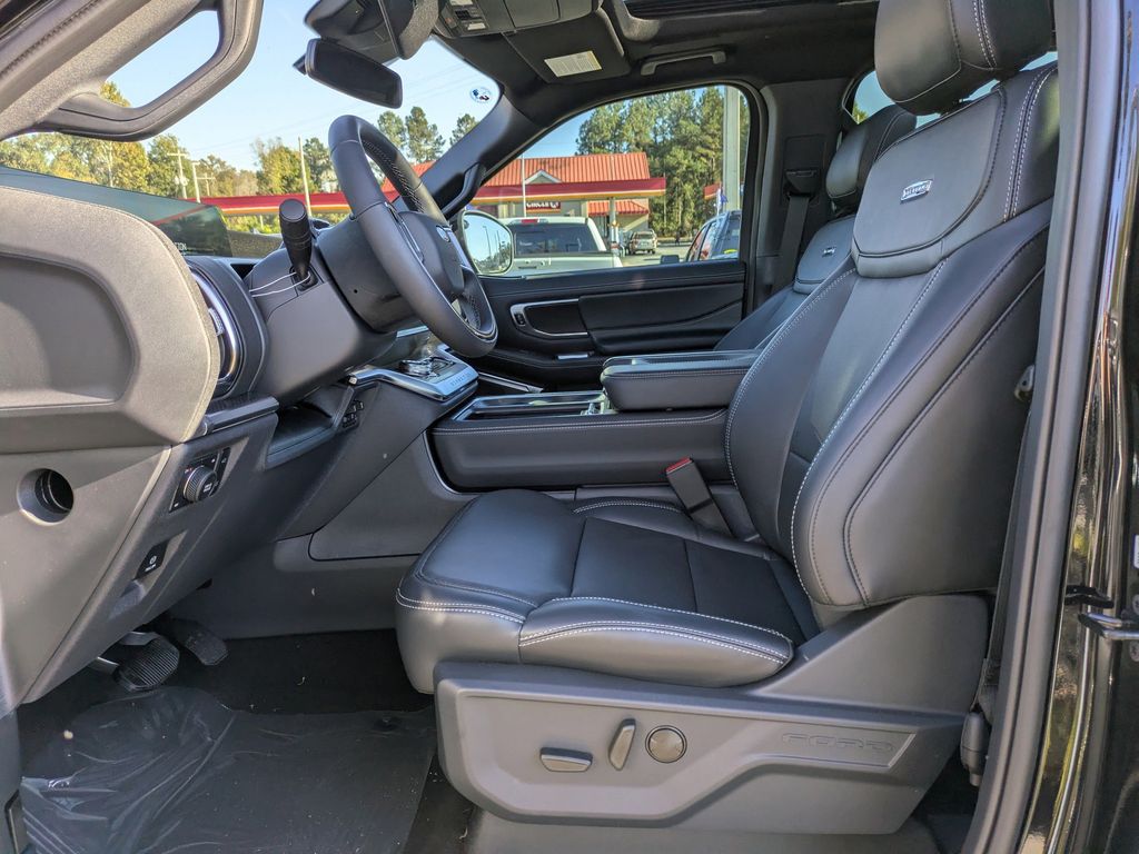 2025 Ford Expedition Platinum MAX