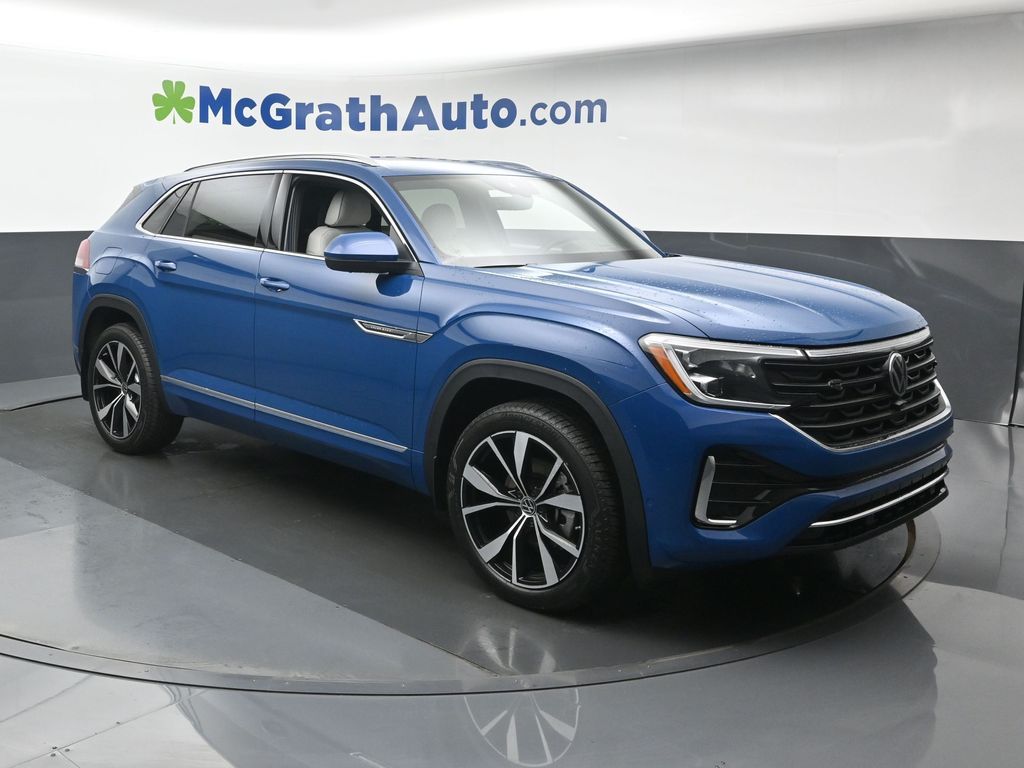 2026 Volkswagen Atlas Cross Sport SEL Premium R-LINE's photo