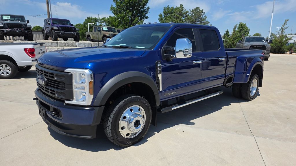 2026 Ford F-450 XL 4x4 Crew Cab 8' Box DRW's photo