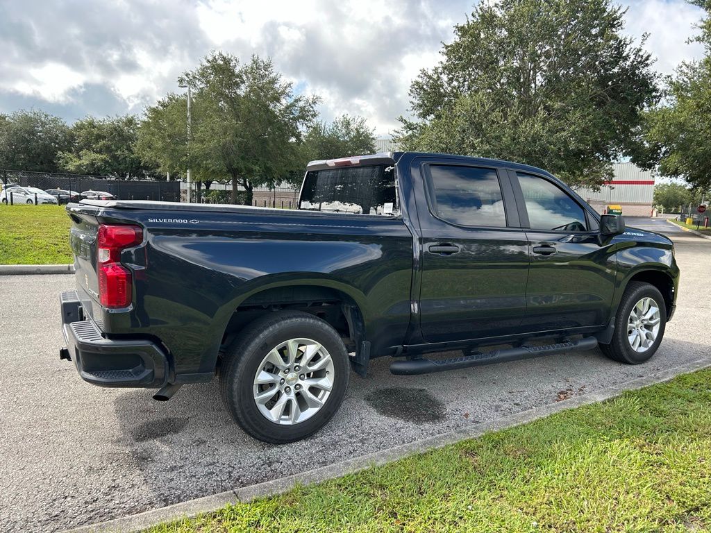 Thumbnail: 2023 Chevrolet Silverado 1500 - 5