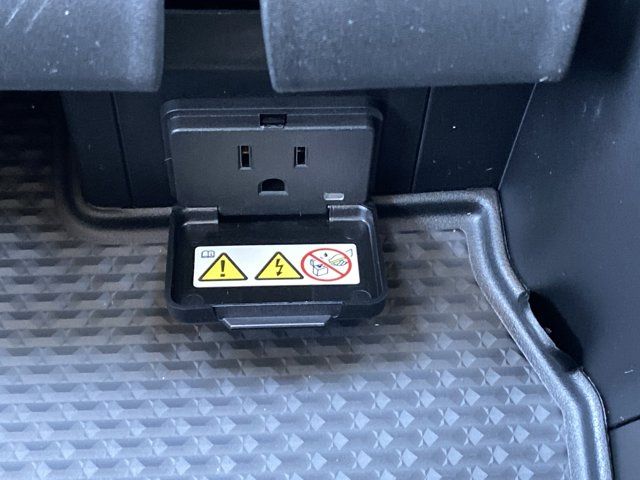 New 2026 Off-white Ram Laramie image 21