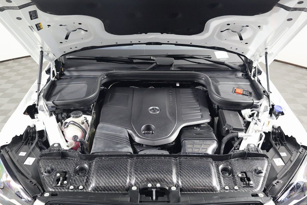Thumbnail: 2026 Mercedes-Benz GLE - 15
