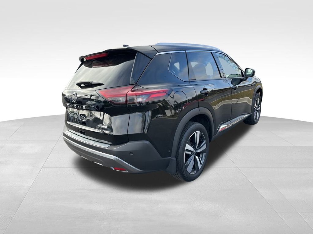 2023 Nissan Rogue SL 8