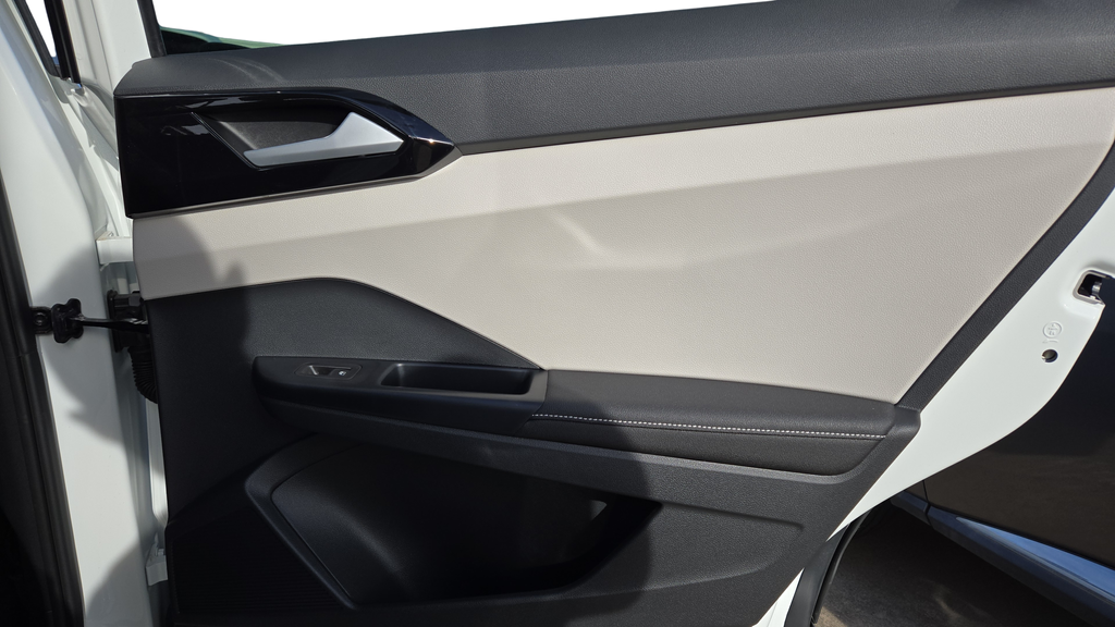 2026 Volkswagen Taos