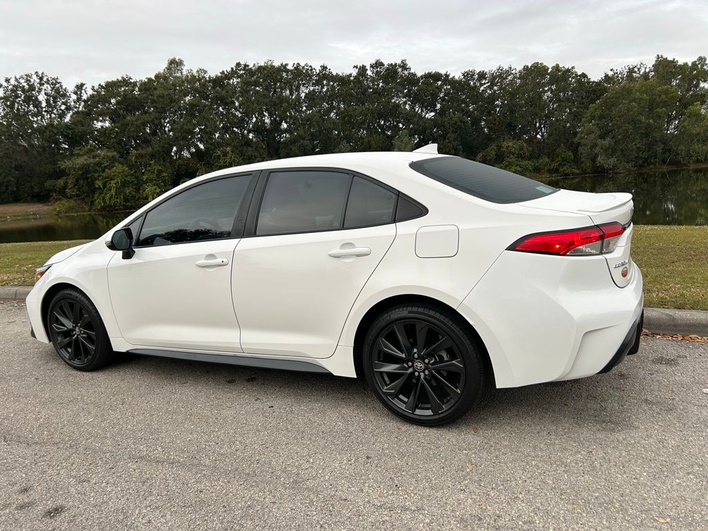 Thumbnail: 2024 Toyota Corolla - 3