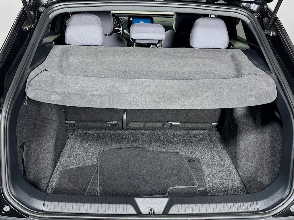 2021 Volkswagen ID.4 Pro