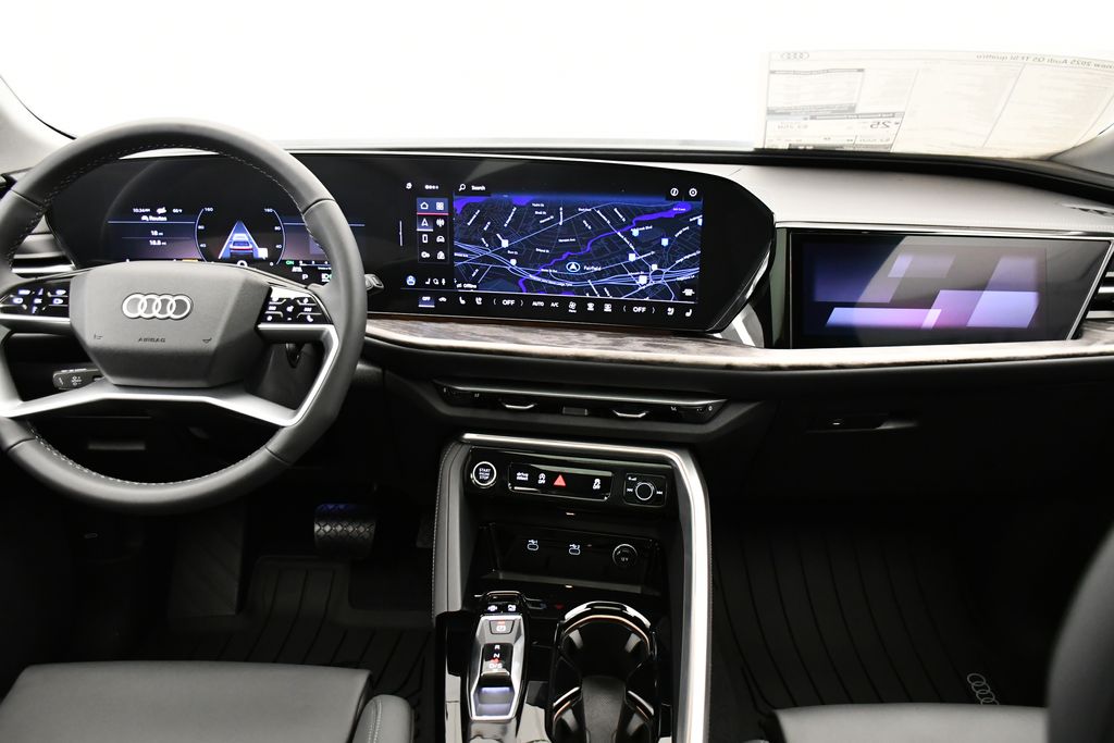 Thumbnail: 2025 Audi Q5 - 19