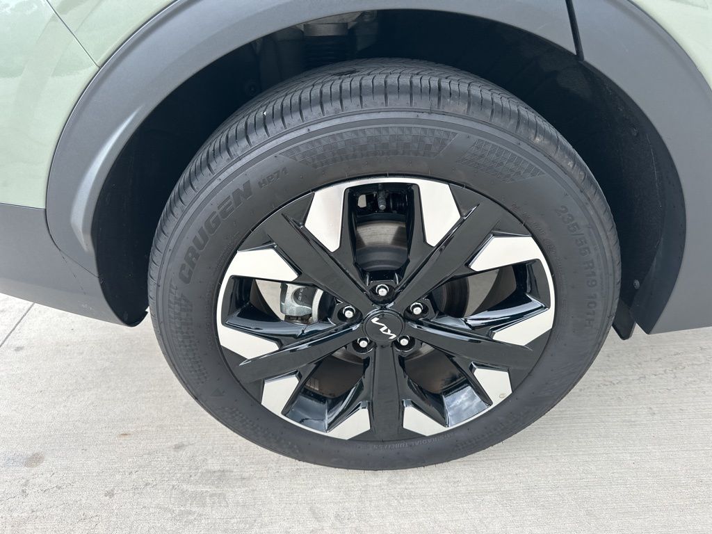 2024 Jungle Green Kia Sportage X-Line AWD SUV