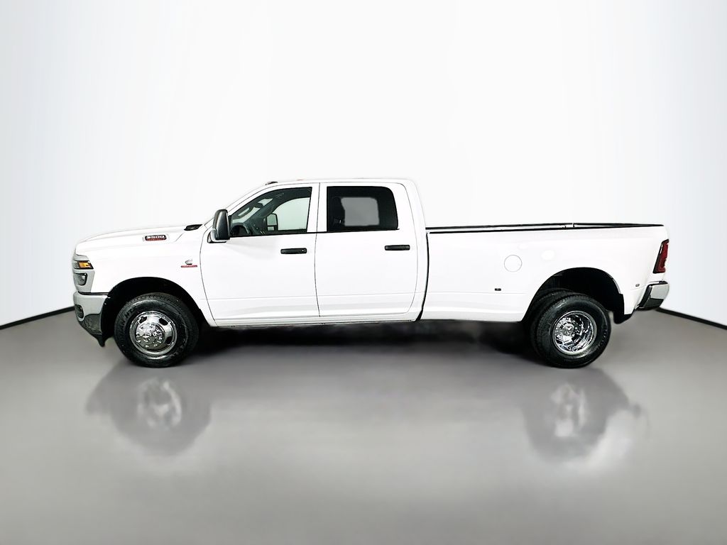 New 2026 White Ram Tradesman Dually image 4