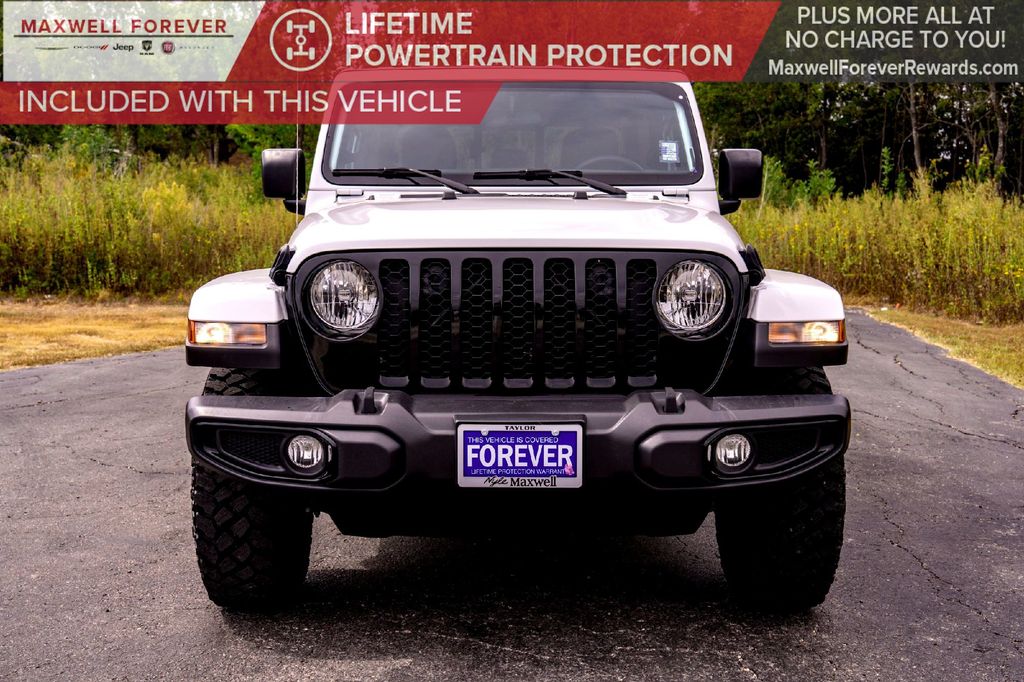 Used Car 2023 Jeep Gladiator  Willys For Sale Under $35,000 In Taylor, Texas