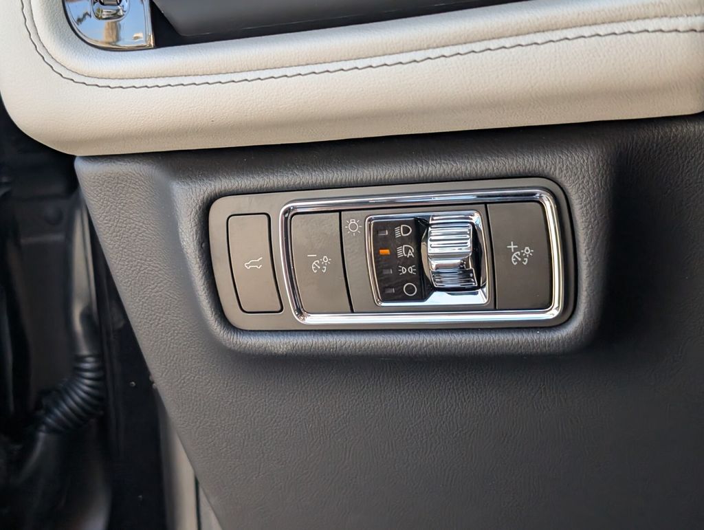 new 2026 Lincoln Aviator car, priced at $61,385