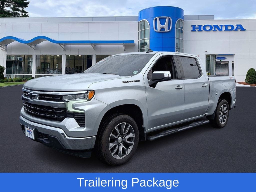 Silver Ice Metallic 2022 Chevrolet Silverado 1500 Pickup Truck Four-Wheel Drive 8-Speed Automatic