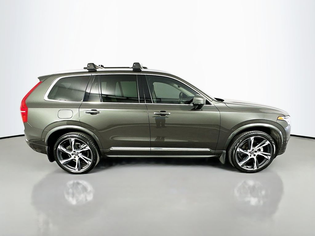 Thumbnail: 2022 Volvo XC90 - 4