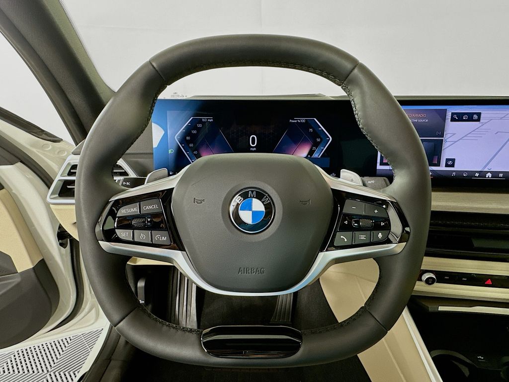 Thumbnail: 2025 BMW 3 Series - 11