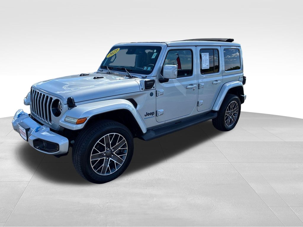 2023 Jeep Wrangler Sahara 4xe - 10