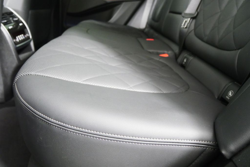 Thumbnail: 2025 BMW X5 - 15