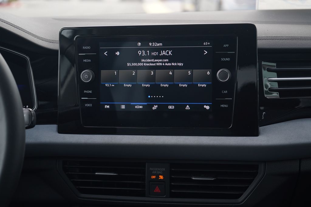 Thumbnail: 2026 Volkswagen Jetta - 10