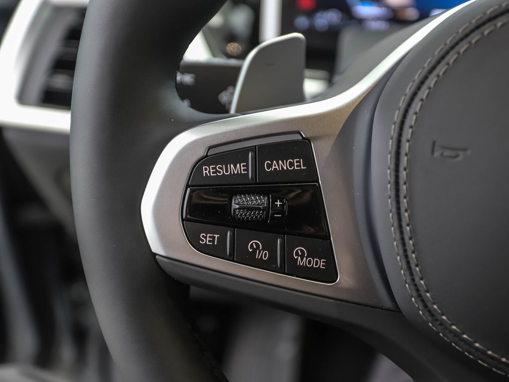 Thumbnail: 2026 BMW X5 - 12