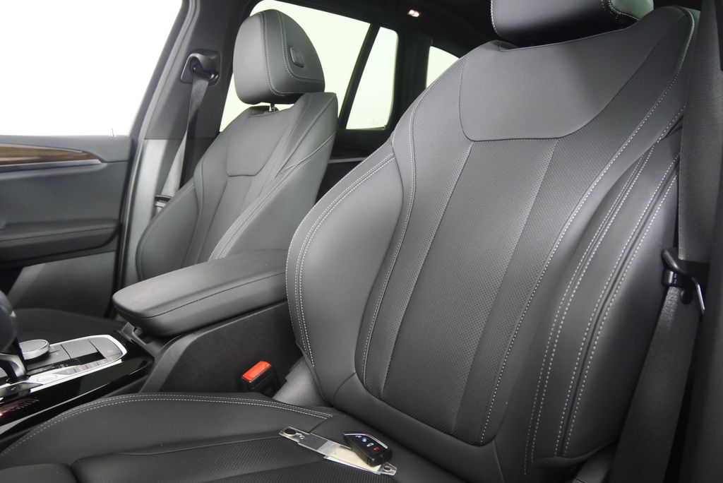 Thumbnail: 2024 BMW X3 - 11