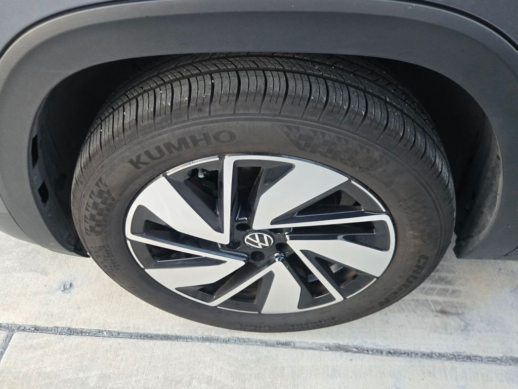 2024 Volkswagen Atlas - $26,500