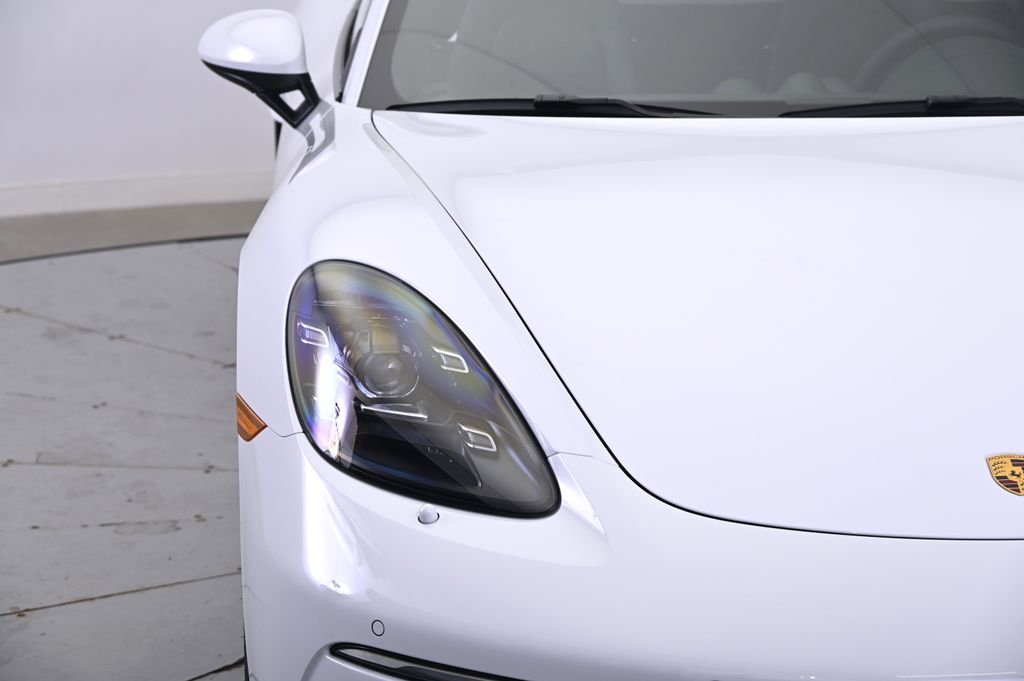 Thumbnail: 2025 Porsche 718 Cayman - 11