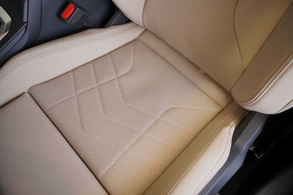 Thumbnail: 2026 BMW 2 Series - 11