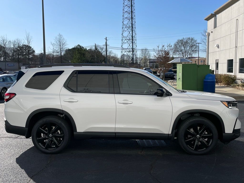 2025 Honda Pilot Black Edition 6