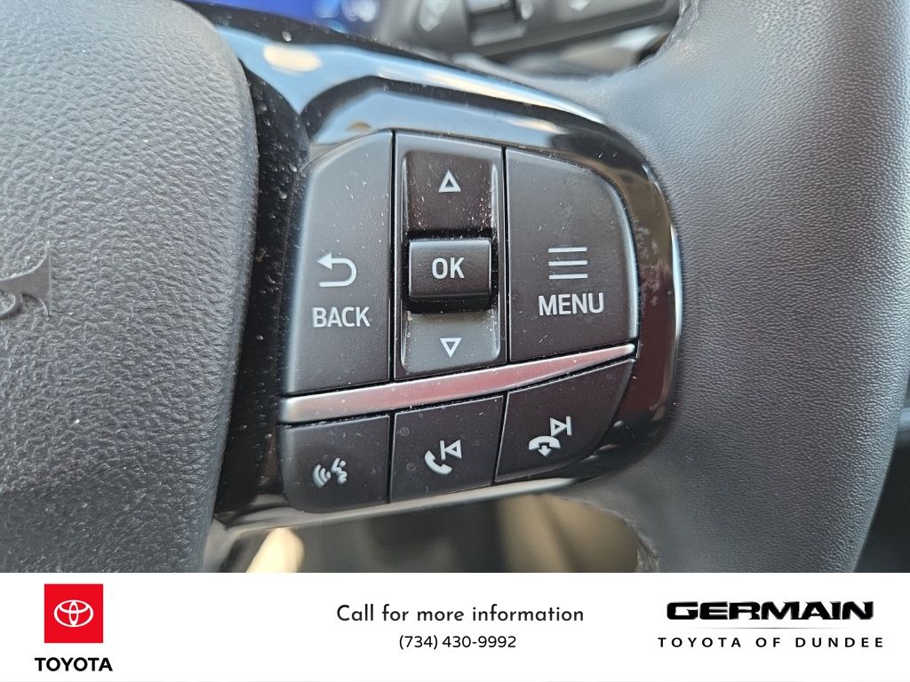 2022 Ford Escape SEL photo 25