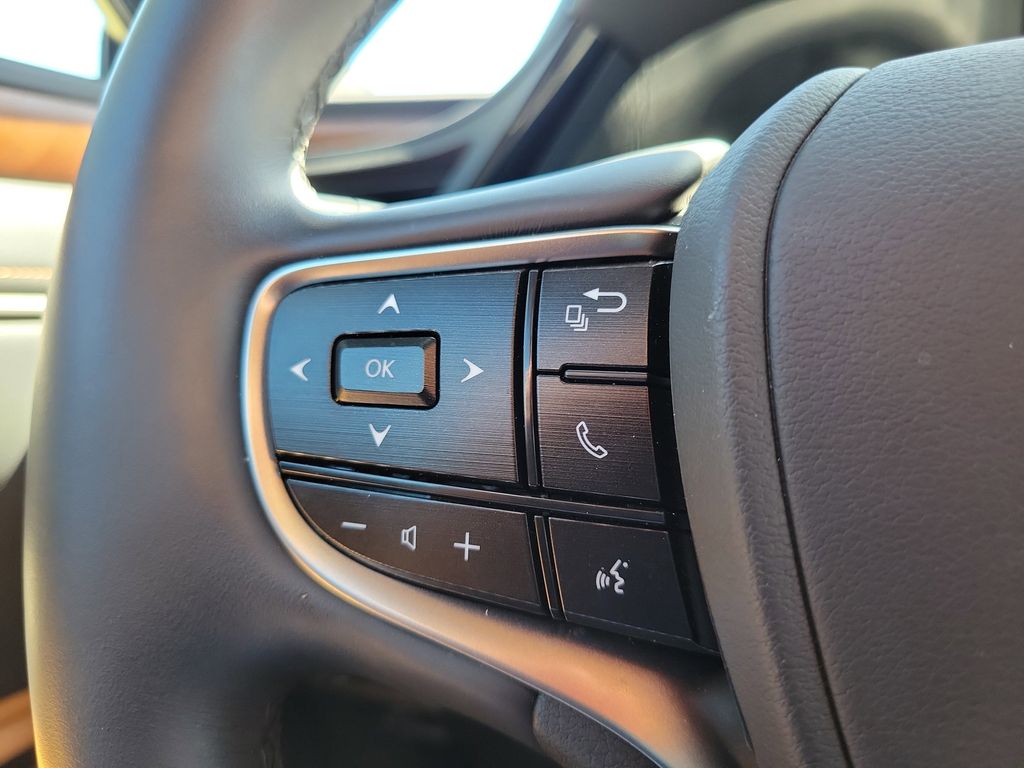 used 2025 Lexus ES car, priced at $42,500