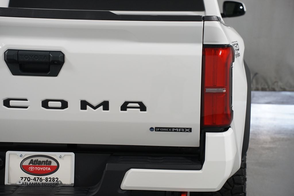 Thumbnail: 2025 Toyota Tacoma - 10