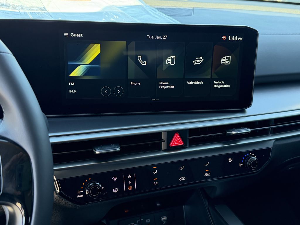 new 2026 Kia Sorento car, priced at $31,354