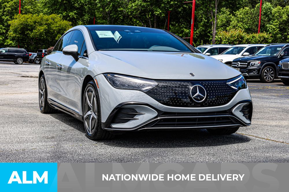 Used 2024 Gray Mercedes-Benz 500 Sedan image 5