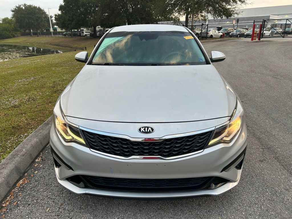 Thumbnail: 2020 Kia Optima - 8