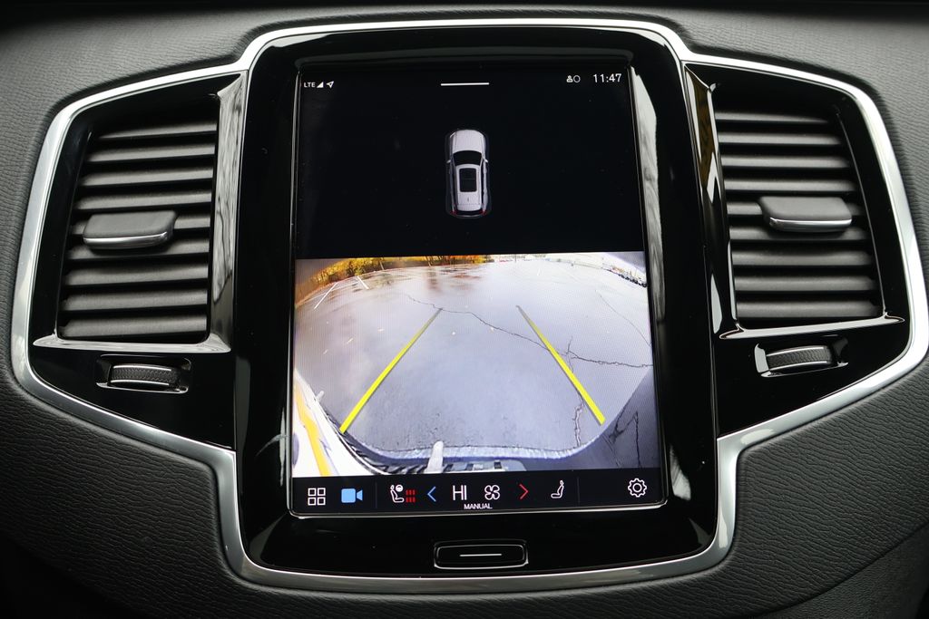 Thumbnail: 2024 Volvo XC90 - 16