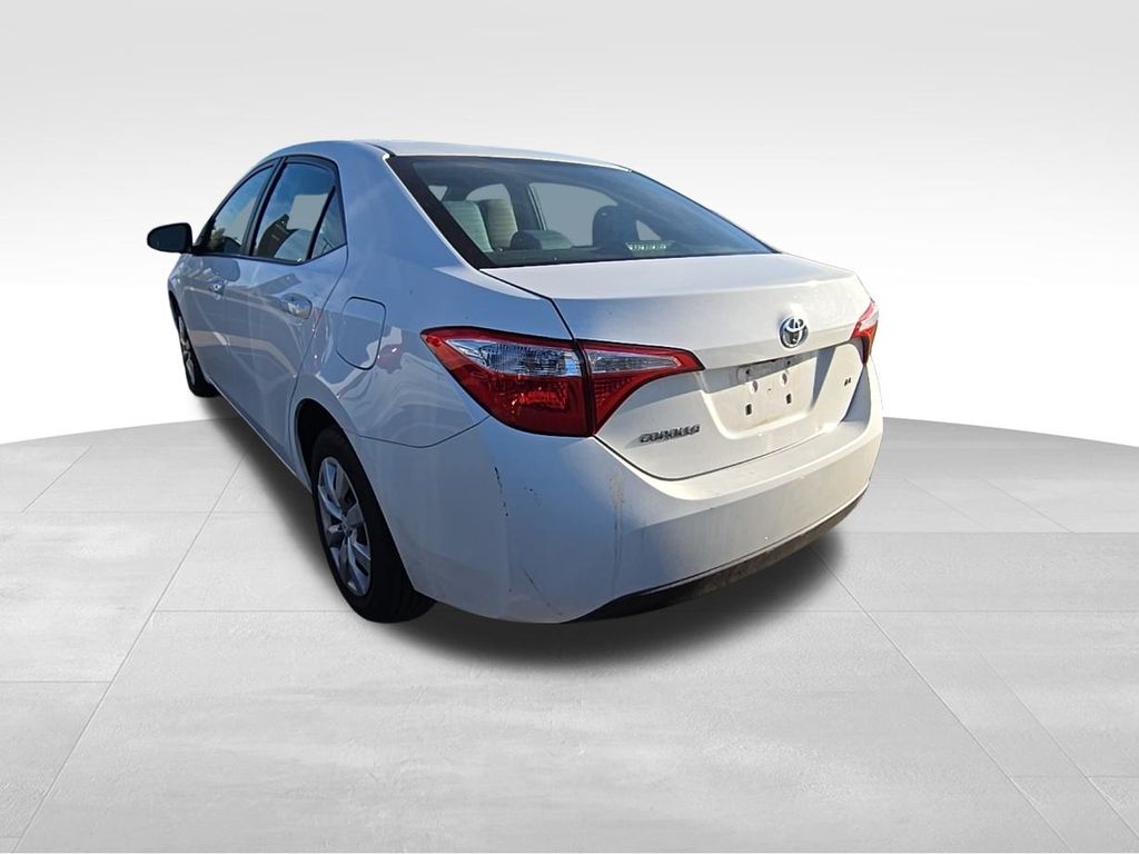 2016 Toyota Corolla L photo 4