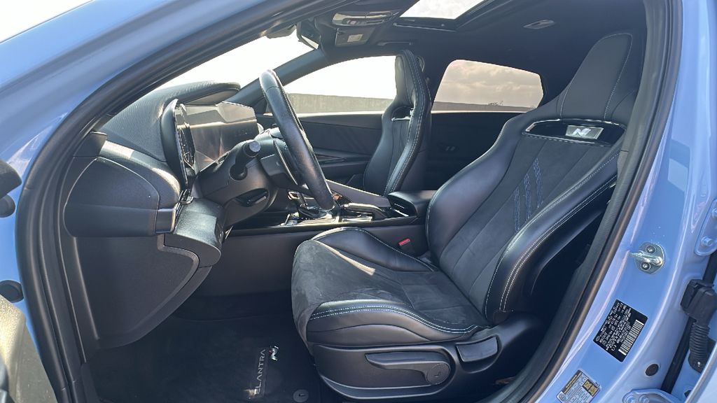 2023 Hyundai Elantra N Base - 3